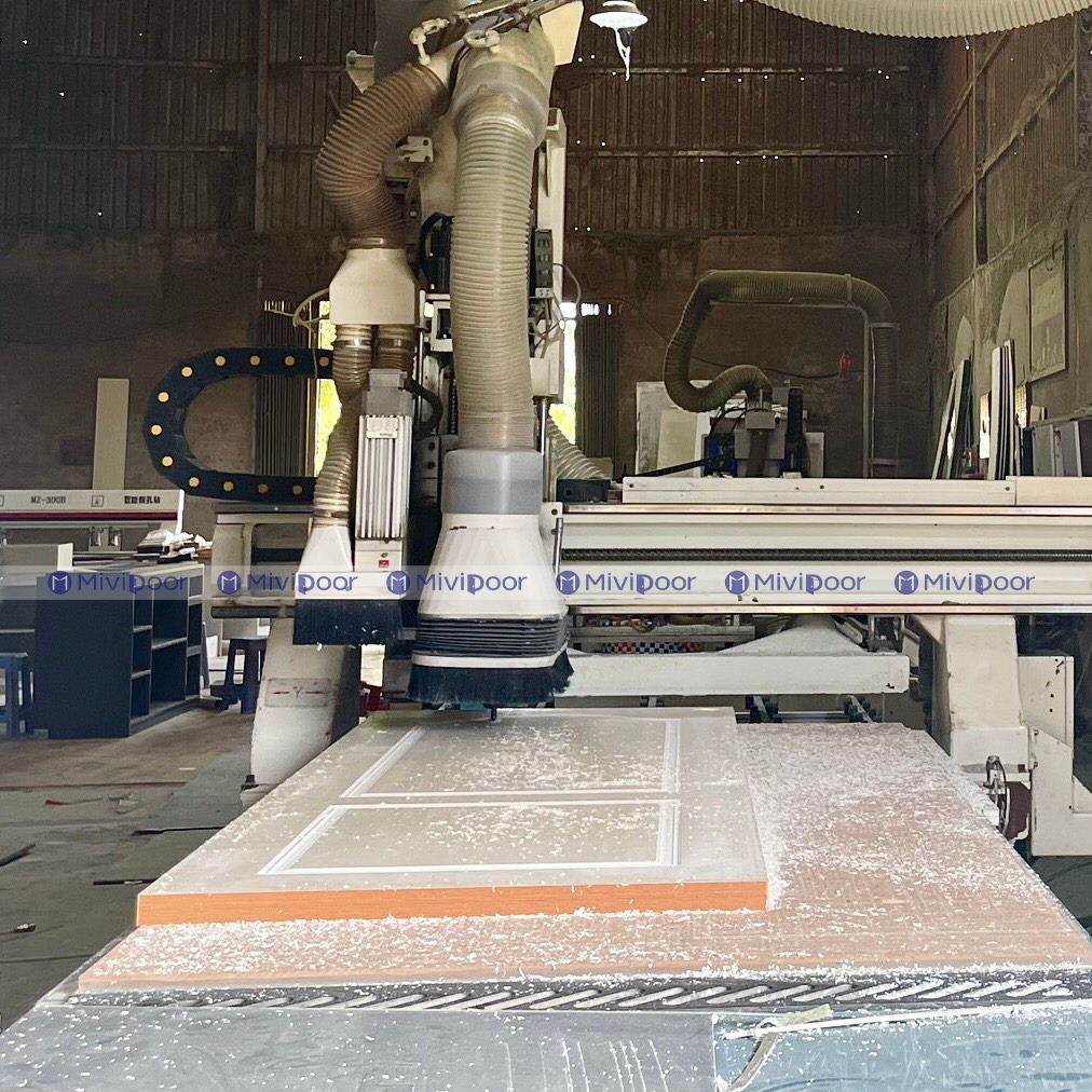 Máy móc hiện đại trong xưởng sản xuất